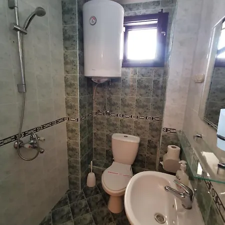 Guest house къща за гости анита *